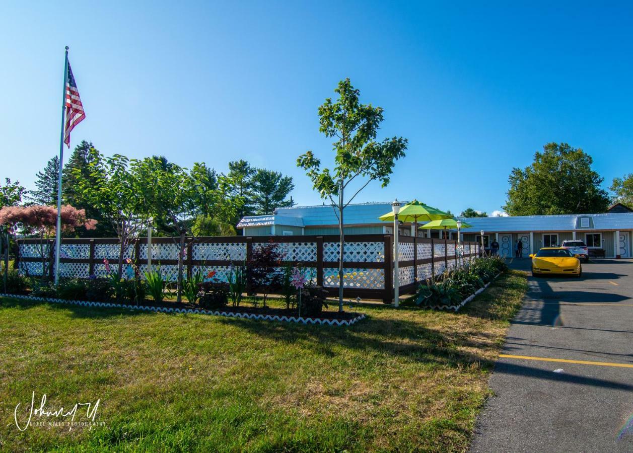 Vindel Motel - Mackinaw City Zewnętrze zdjęcie