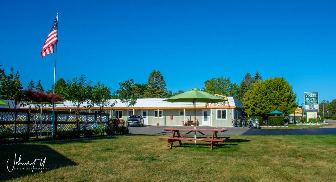 Vindel Motel - Mackinaw City Zewnętrze zdjęcie