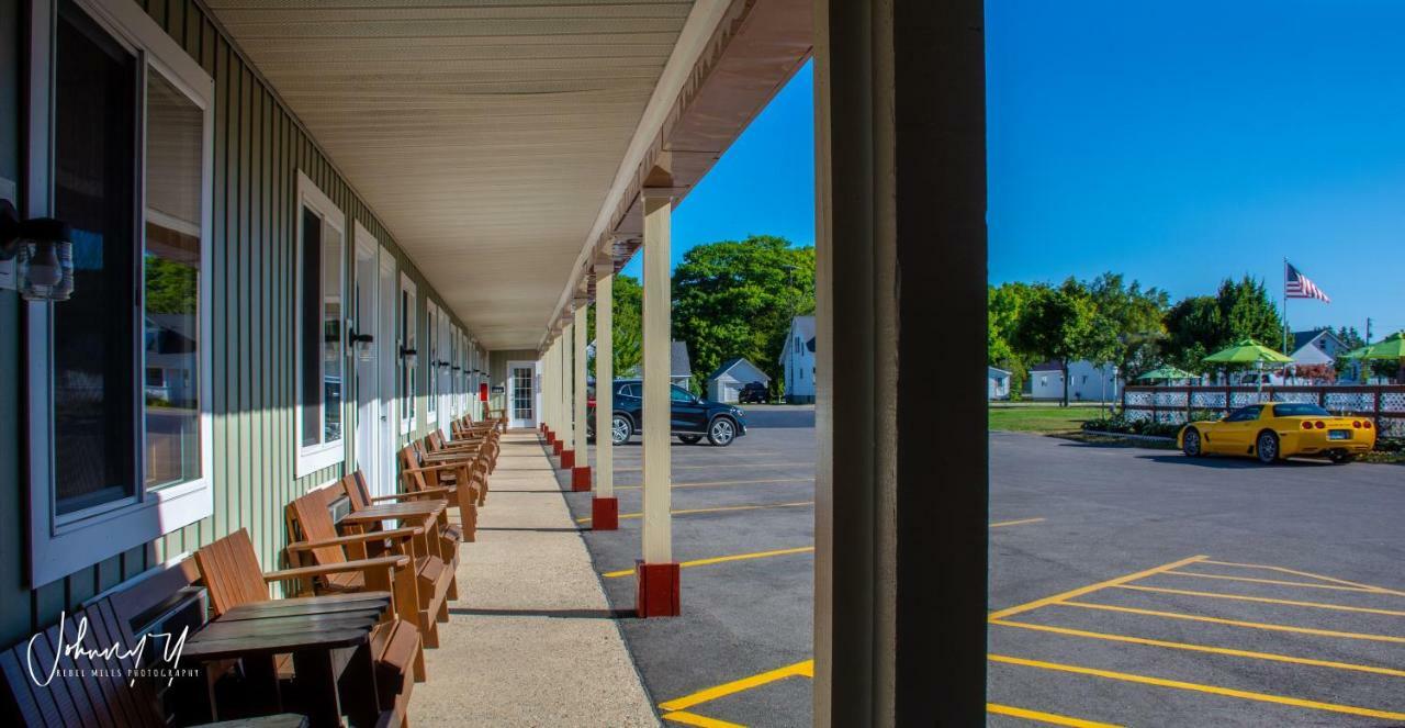 Vindel Motel - Mackinaw City Zewnętrze zdjęcie
